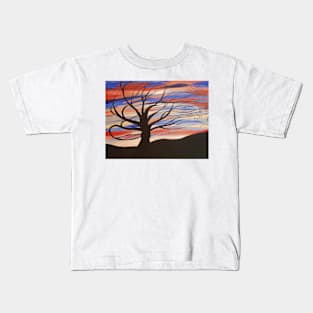 Windy dramatic sunset Kids T-Shirt